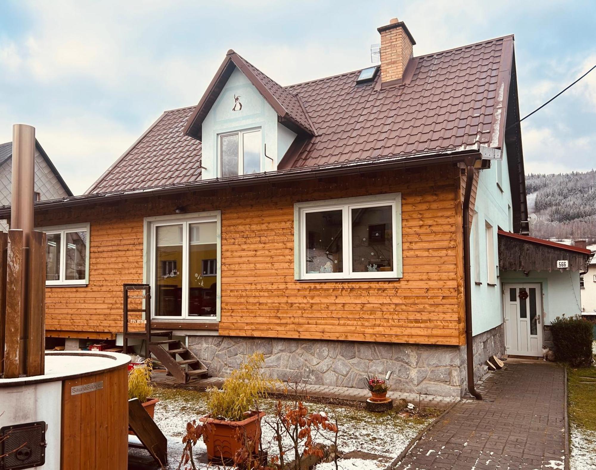 Apartmama Lipova Bagian luar foto